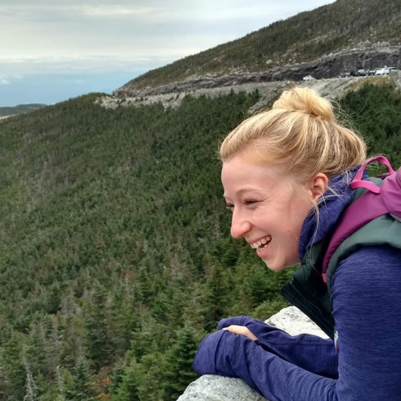 Meet your Posher, Kaitlyn - Picture 2 of 4